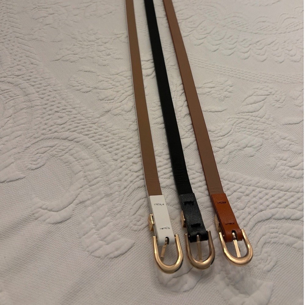 Set of 3 Skinny Faux Leather Belts Gold Horseshoe Buckle Black White Brown Sz 28 - Picture 4 of 6